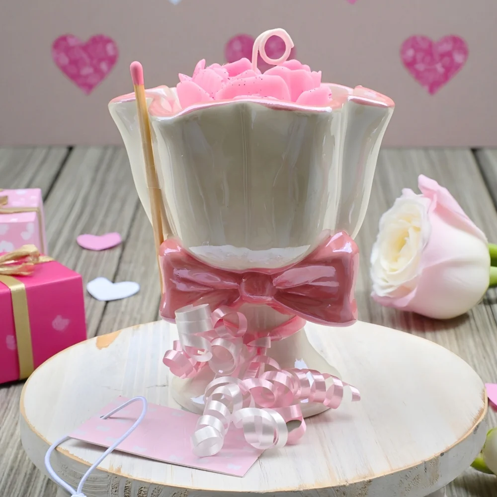 Petal & Pearl ✦ Iridescent Rose Candle ✦ Soy Wax Heart Rose Melt Pink Vessel NWT